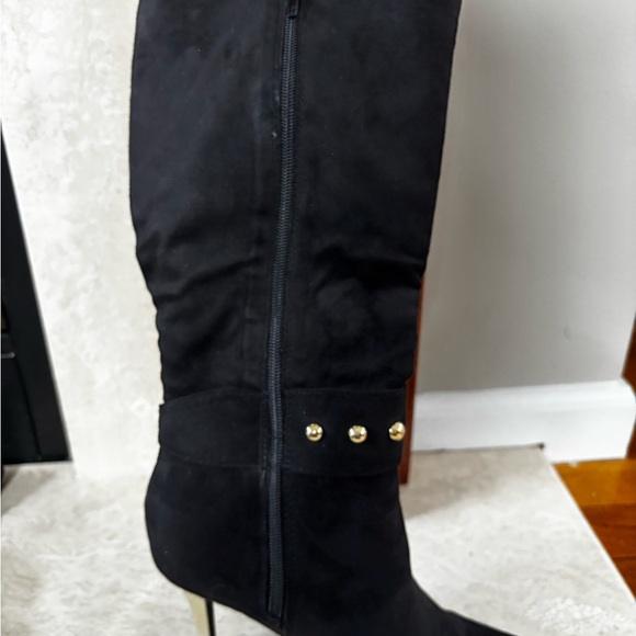 Black suede boots - Picture 5 of 5